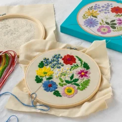 Rex London Embroidery kit - Wild Flowers Fashion