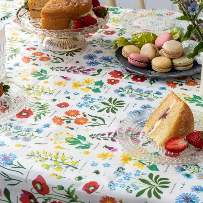 Rex London Paper tablecloth (180 x 120cm)- Wild Flowers Hot